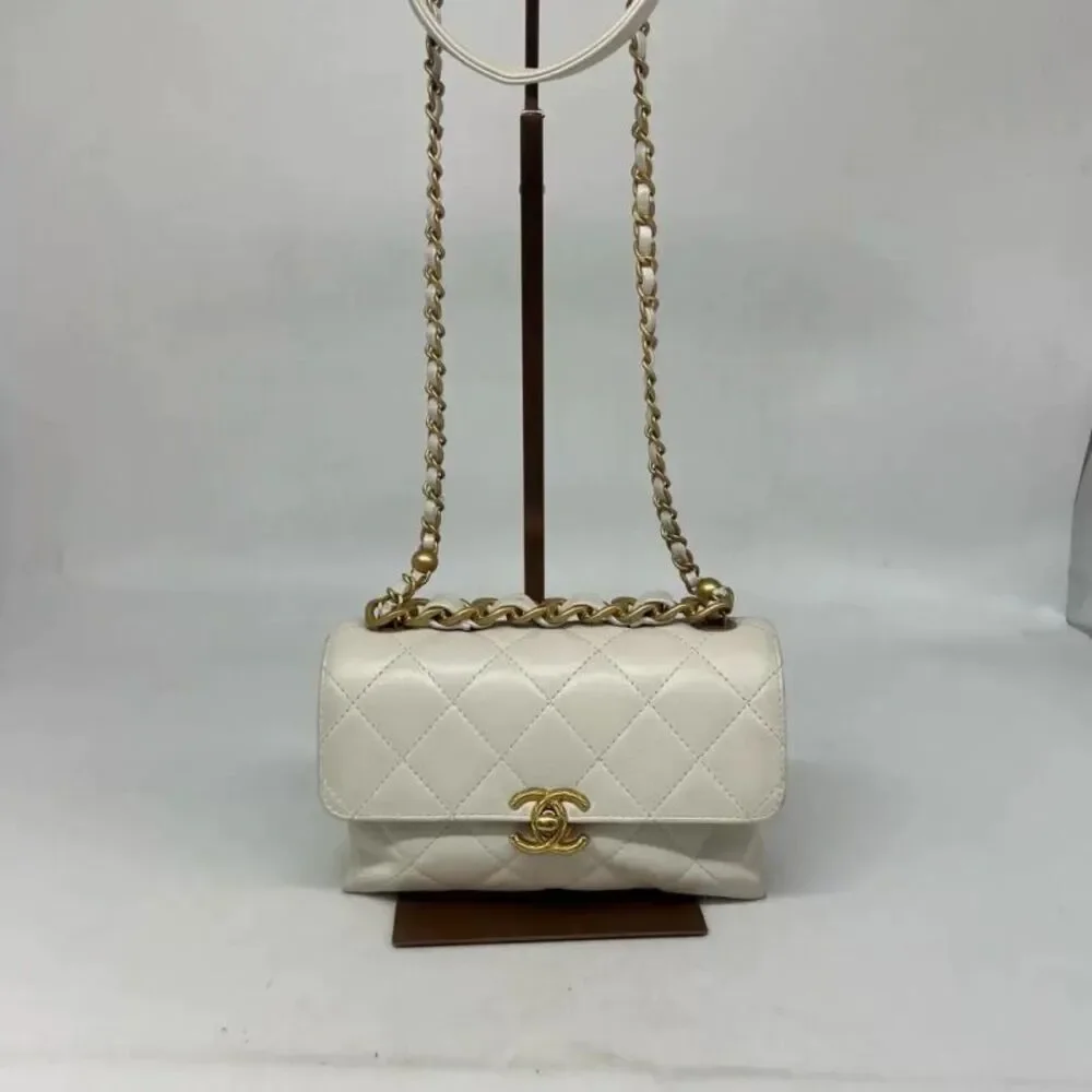 Chanel Women Pre-Loved Bag Very Good Condition